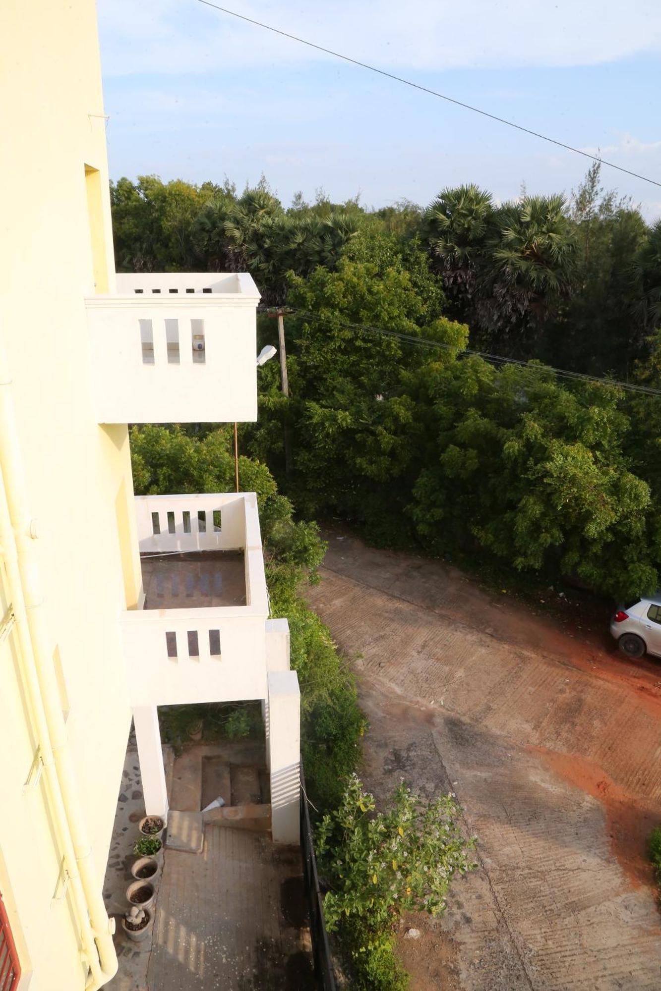 Blissful Haven Art House - Near Entrance To Auroville Luaran gambar